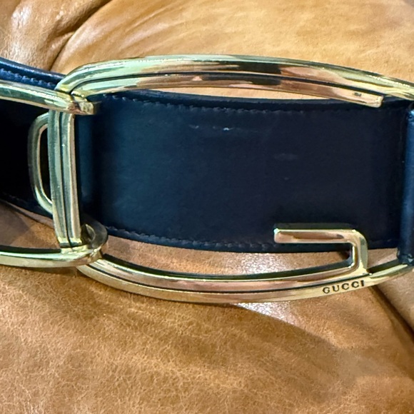 Gucci Vintage black belt with large G gold tone belt buckle  EUC main image 4